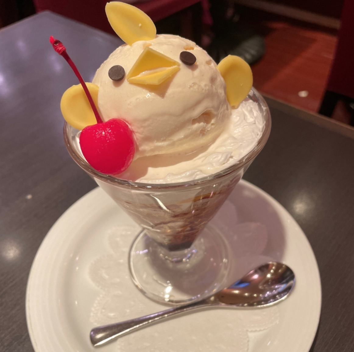 ピヨリンカフェのパフェ