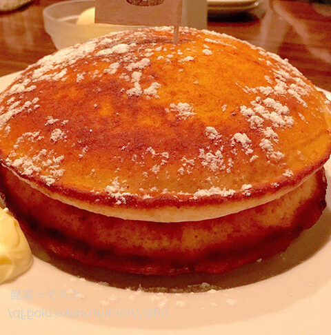 コマイチ アンド カフェのパンケーキダブル