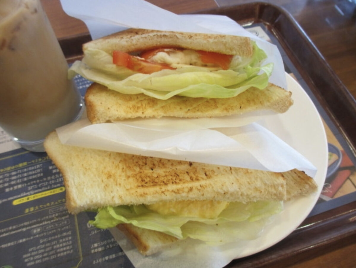 カフェ・ド・クリエの食べ物