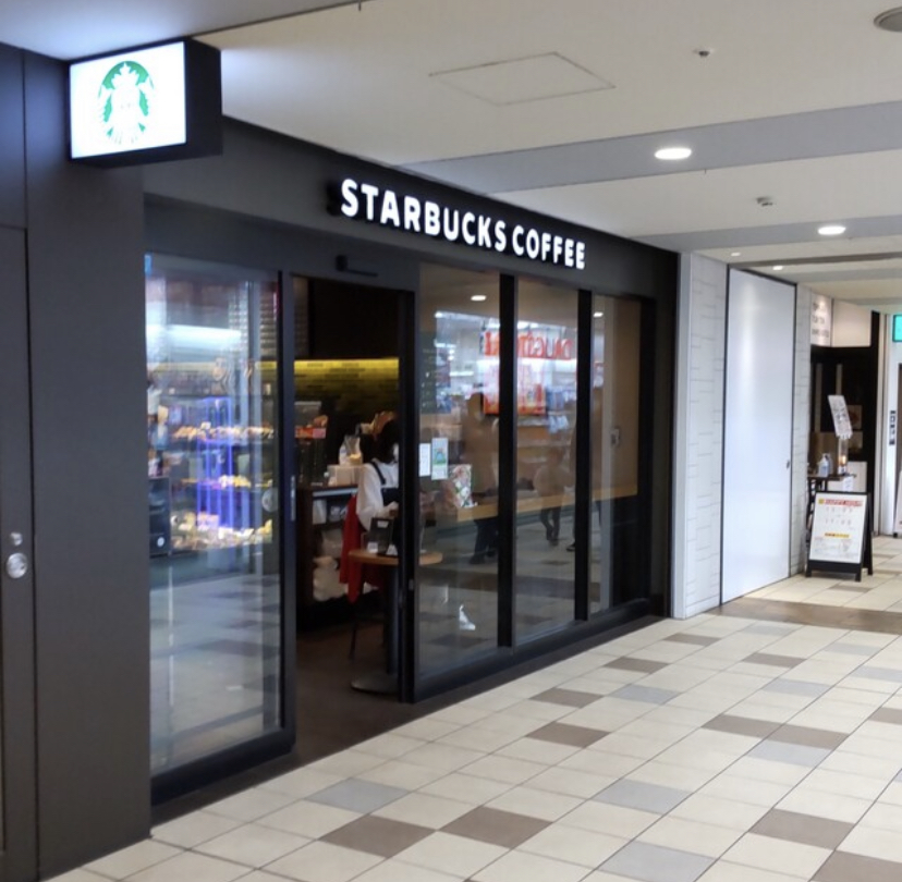 スターバックスアコルデ代々木上原店の外観