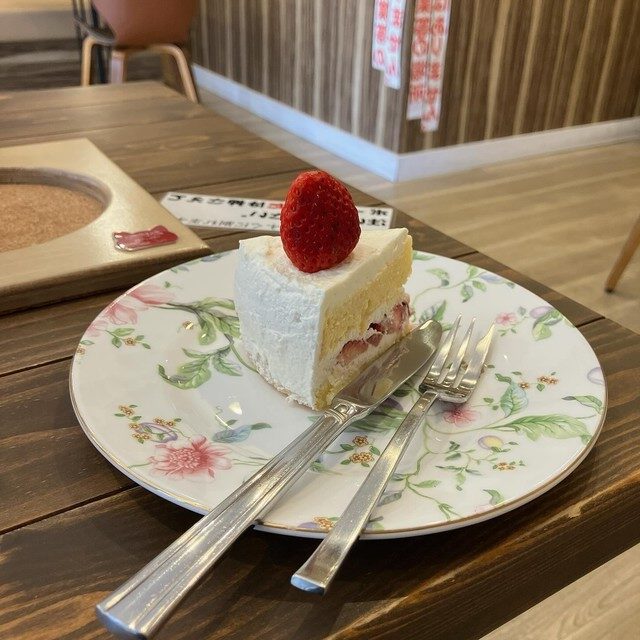 プチテのショートケーキ