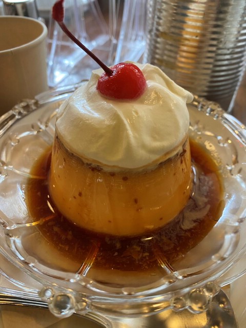 オジヤンカフェのプリン