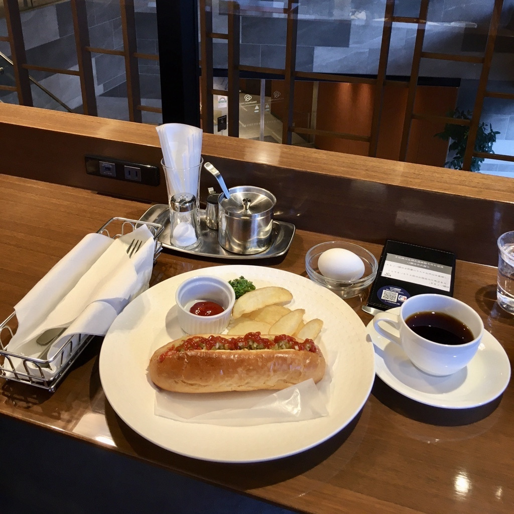 カフェテラスロイのモーニング