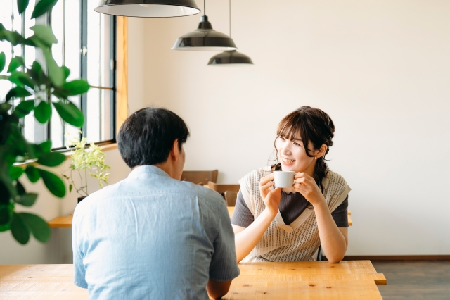 カフェでデート