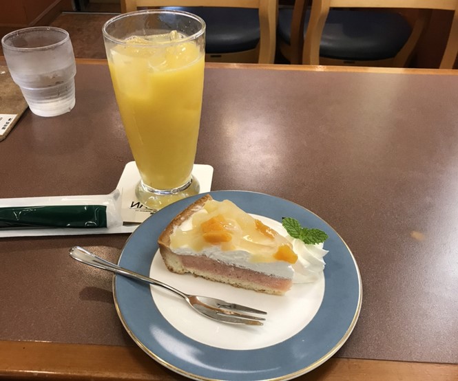 珈琲館 大山店のケーキ