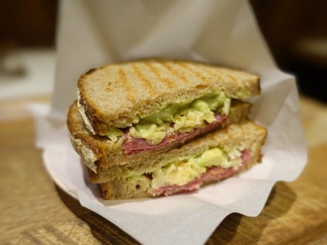 スタンドコーヒー青山のサンド