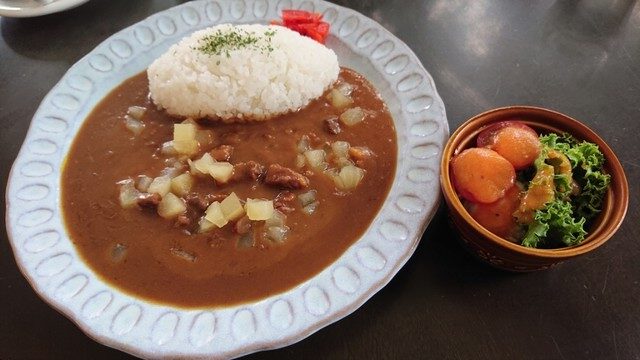 大正浪漫喫茶室のビーフカレー