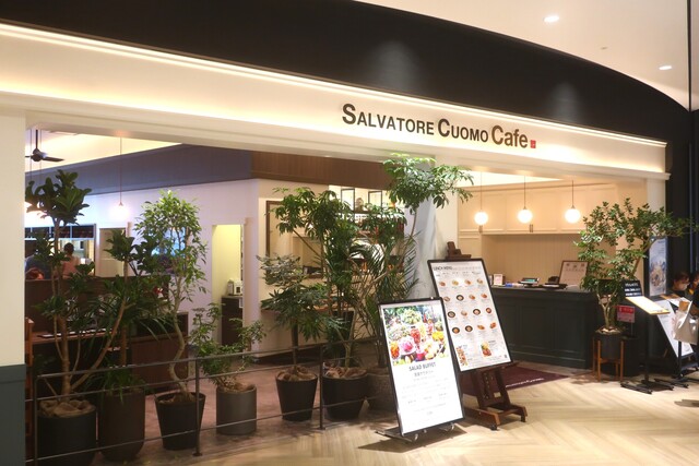 SALVATORE CUOMO Cafeの外観（反転なし）