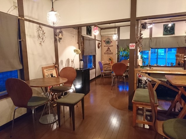 マタタビcafeの内観1