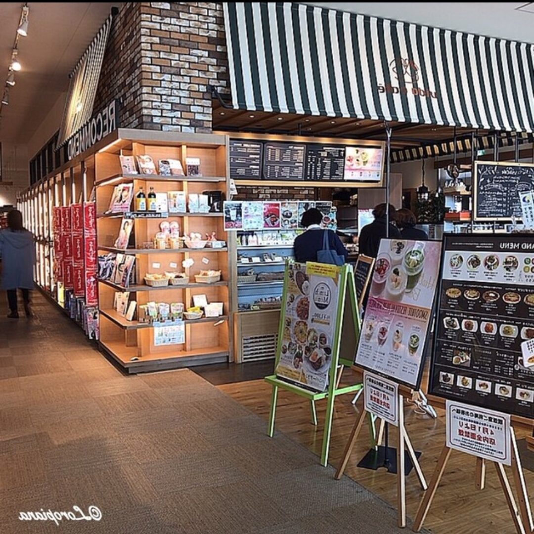 ヴィーダ カフェ八戸ニュータウン店の外観