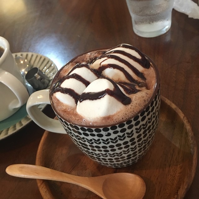 カフェイチカのマシュマロホットチョコ