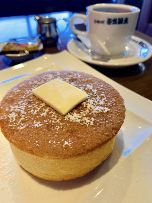 支留比亜珈琲多治見太平店のホットケーキの写真