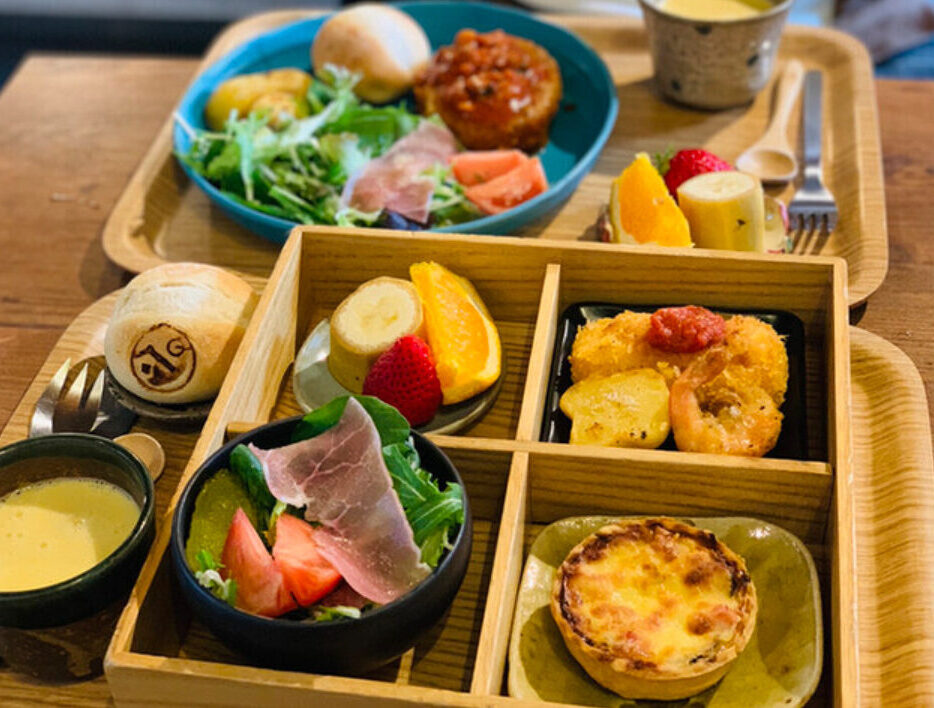 庭カフェKULAの食事