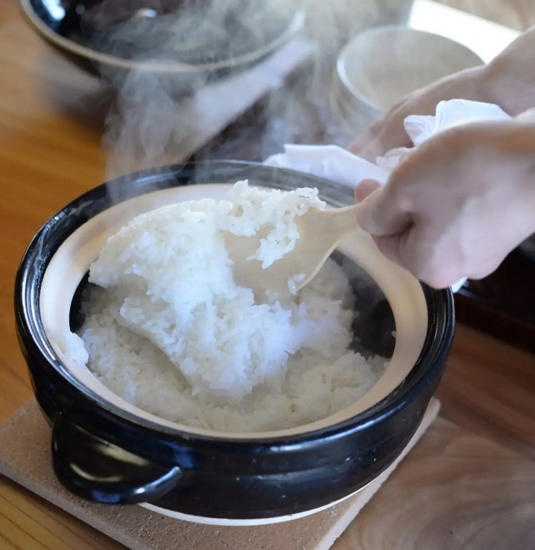 汁飯香の店　隠居　うわさわのごはん