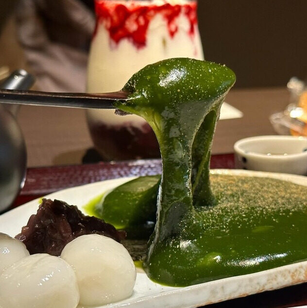 茶寮翠泉 高辻本店のわらび餅