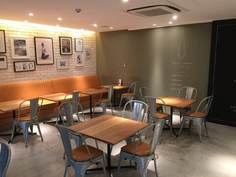 STARBUCKSCOFFEEの内観