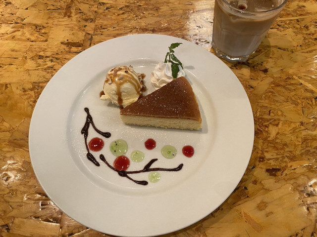 カフェヌフのチーズケーキ