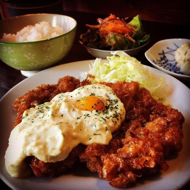 サンクカフェのチキン南蛮