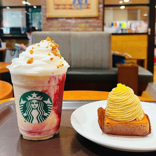 スタバドリンクとケーキ