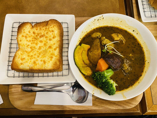 ごろごろスープのチキンスープカレー