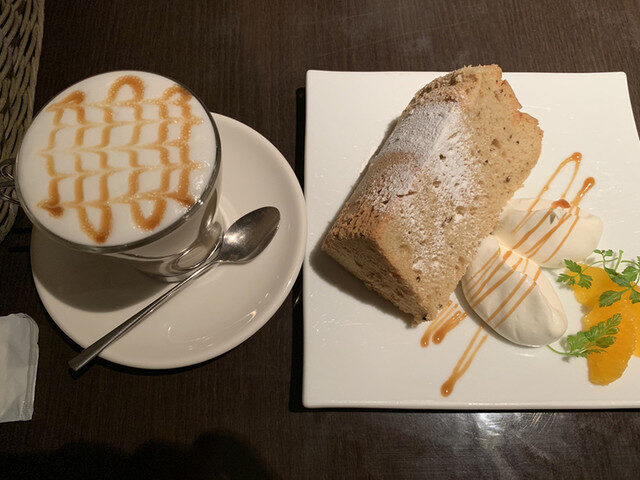 レッチェのケーキセット