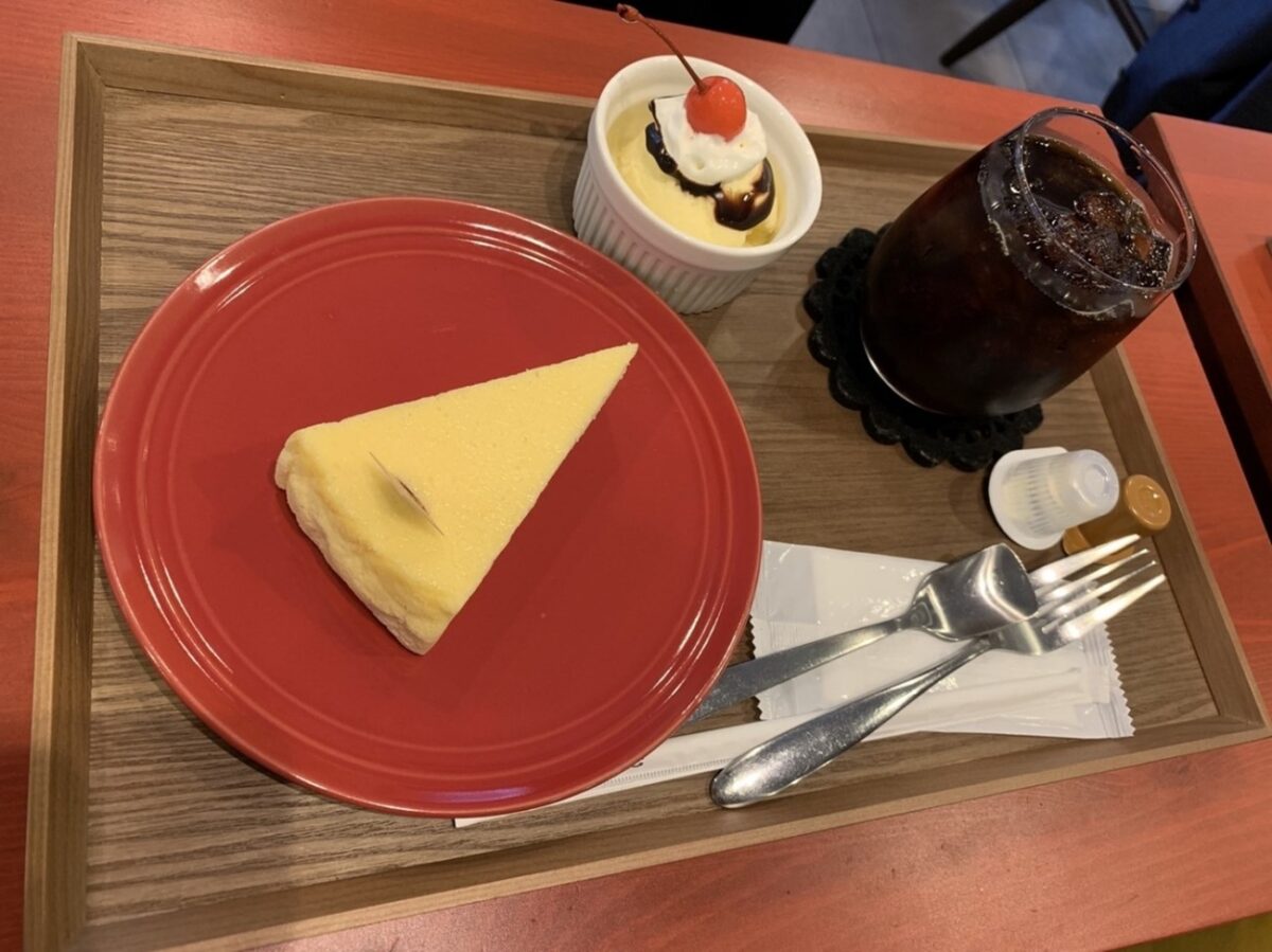 Ants' coffee companyのコーヒーとプレーンチーズケーキ