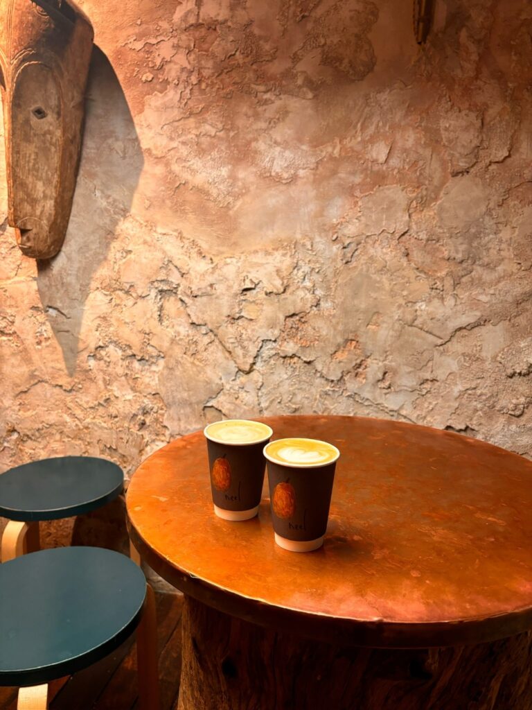 neel 中目黒店 東京都 絵本の中のような可愛いカフェ